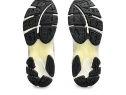 Shop ASICS GT-2160 White/Black