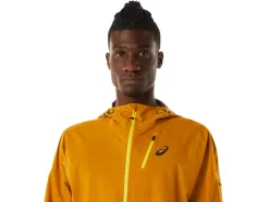 Outlet ASICS MEN FUJITRAIL WATERPROOF JACKET Sandstorm