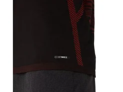 Store ASICS MEN SEAMLESS SHORT SLEEVE TOP Performance Black/Spice Latte