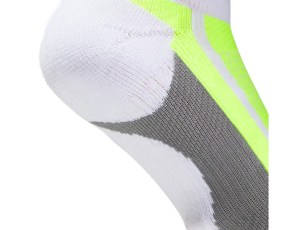 Shop ASICS NIMBUS PLUS SINGLE TAB Brilliant White/Safety Yellow