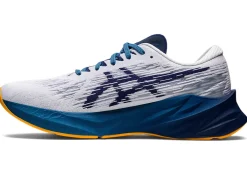 Outlet ASICS NOVABLAST 3 White/Deep Ocean