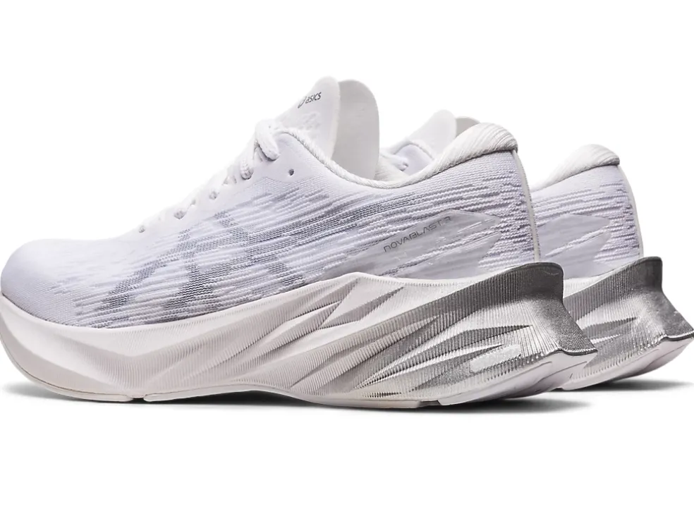 New ASICS NOVABLAST 3 White/Piedmont Grey