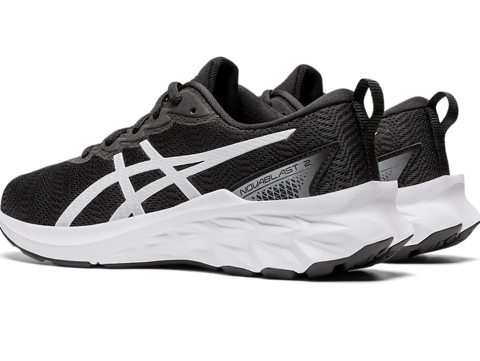 Store ASICS NOVABLAST 2 GRADE SCHOOL Black/White