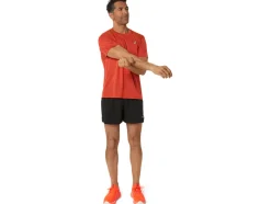 Hot ASICS ROAD SHORT SLEEVE TOP True Red/Spice Latte