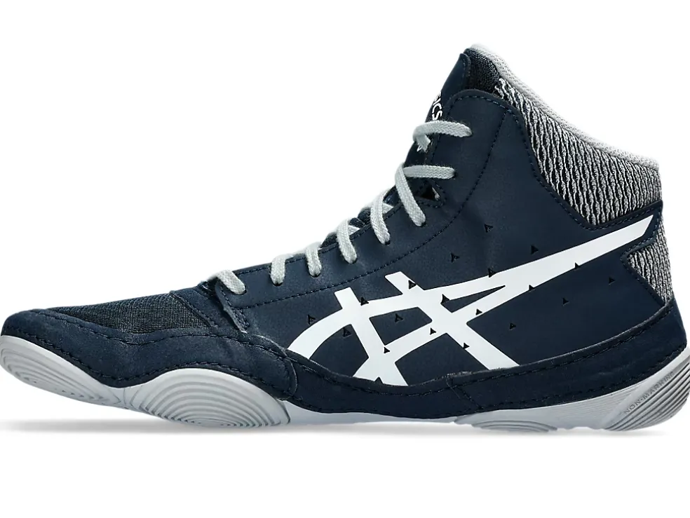 Shop ASICS SNAPDOWN 3 ROAD TESTED