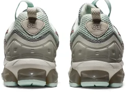 Sale ASICS US3-S GEL-QUANTUM 360 VII KISO Glacier Grey/Cayenne