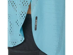 Shop ASICS VENTILATE ACTIBREEZE SHORT SLEEVE TOP Gris Blue