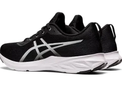 Shop ASICS VERSABLAST 2 Black/White
